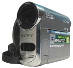 Sony DCR-HC62 v přední perspektivě (Klikni pro zvětšení)