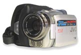 Nová videokamer JVC GR-DF470 (Klikni pro zvětšení)