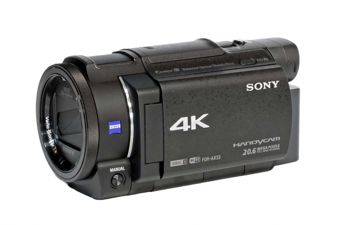 Videokamera SONY FDR-AX33 - perspektiva