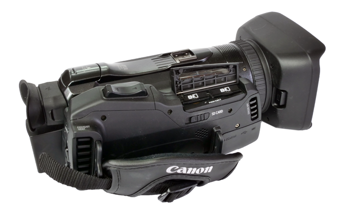 Videokamera Canon Legria GX10 zprava, SD-sloty