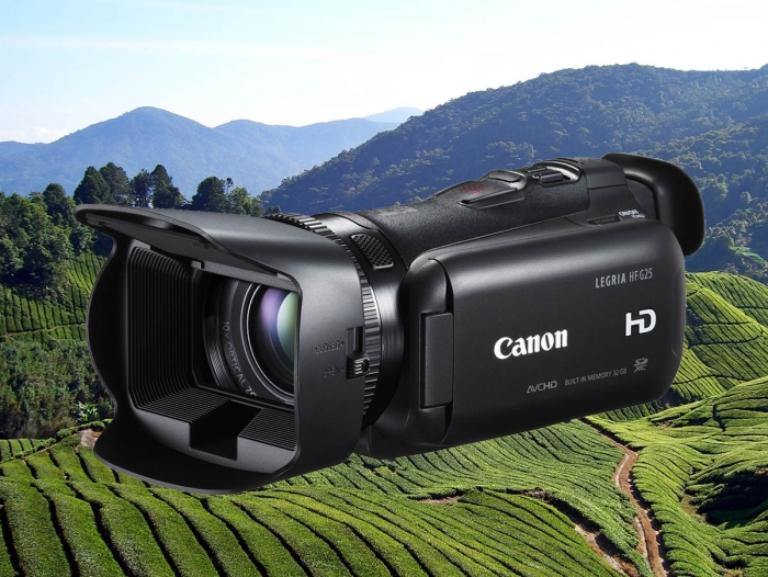 Hledáčková rozkošnost Canon HF G25