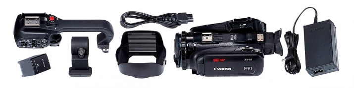 Videokamera Canon XA40: pořizovací sada od výrobce