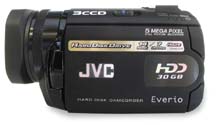 JVC GZ-MG505 z bočního pohledu (Klikni pro zvětšení)