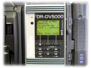 Detail DV5100 s displejem HDD (Klikni pro zvětšení)