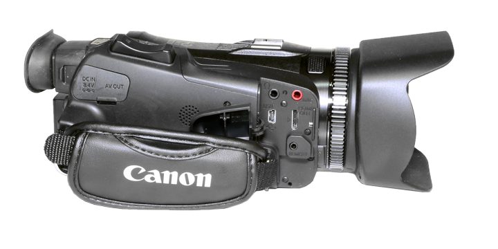 Canon XA30 zprava: konektory