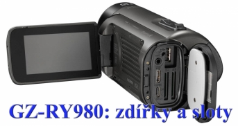 Videokamera JVC GZ-RY980 v zadním detailu: zdířky